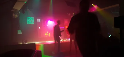 Les événements festifs limités à 30 personnes en Sarthe