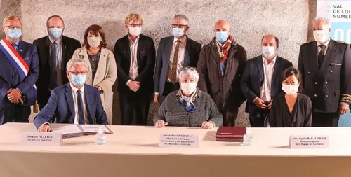 Très haut débit : convention de financement signée en Loir-et-Cher