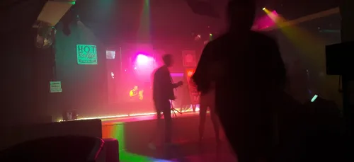 Pas plus de 30 personnes dans les rassemblements privés en Mayenne