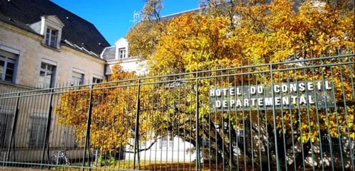 La suppléante de Christina Brown dément toute agression à son encontre