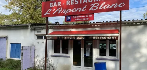 Sarthe : les routiers de passage peuvent de nouveau manger au...