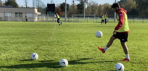 Le Mans FC : tous négatifs au Covid, les joueurs reprennent...