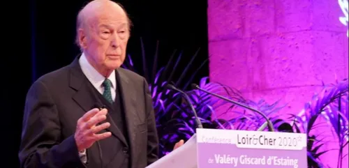 Loir-et-Cher : Valéry Giscard-d'Estaing s'est éteint à Authon