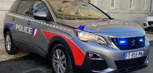 Le Mans : le voleur d’iPhone fait tomber son propre téléphone... et...