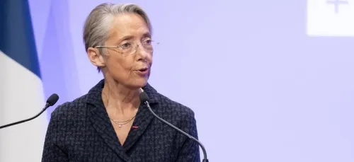 La ministre du Travail Elisabeth Borne au Mans ce vendredi 5 février