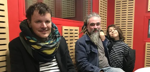 Des artistes sarthois s'invitent devant nos maisons ce dimanche