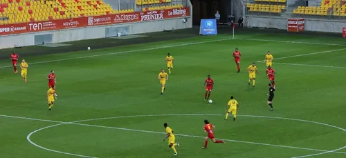 Football : Le Mans bat Boulogne 3-0