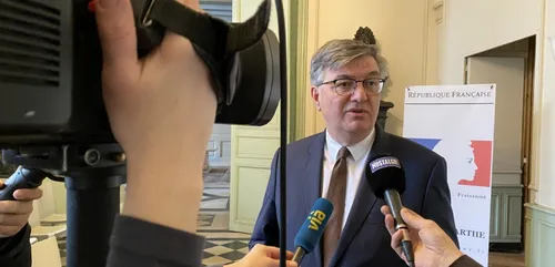 COVID-19 : le préfet de la Sarthe fait le bilan d'une année de...