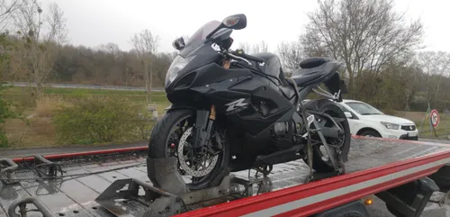 Sur l'A11 près de La Ferté-Bernard, il frôle les 230 km/h