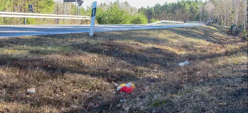 En bord de route, on ramasse trois fois plus de déchets qu'il y a...