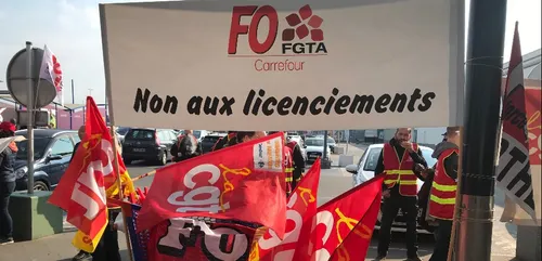 Grève chez Carrefour : "On nous prend vraiment pour de la marchandise"