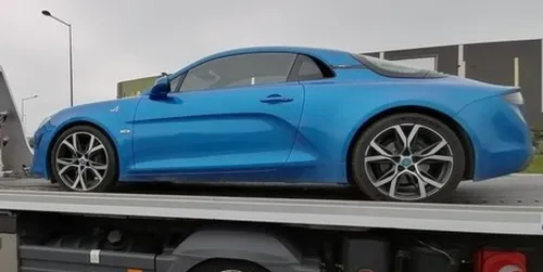 Alcoolisé, il se fait flasher en Alpine à plus de 175 km/h