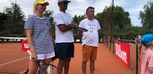 Bessé-sur-Braye : Yannick Noah et Tatiana Golovin sont arrivés