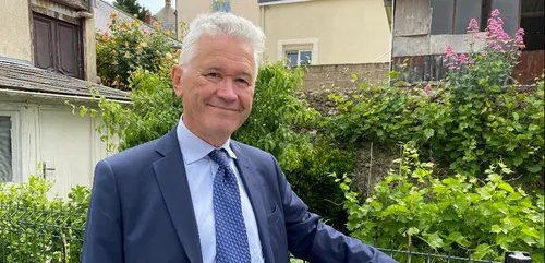 Hervé Juvin : "On prend le départ d'une course pour la gagner"