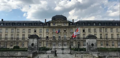 Régionales en Normandie : quatre candidats pour un siège   