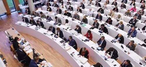 Au Conseil régional de Normandie, les absents seront frappés au...