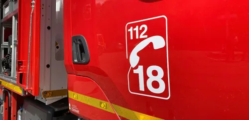 Ecommoy : 2 000 mètres carré de sous-bois en feu