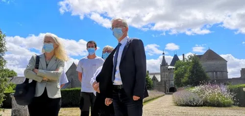 Tourisme : un pass et ça repart ?