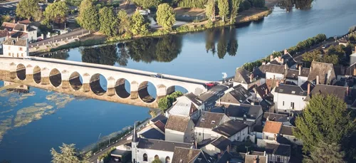 "Meurtres à Amboise" : tournage à la mairie de Montrichard