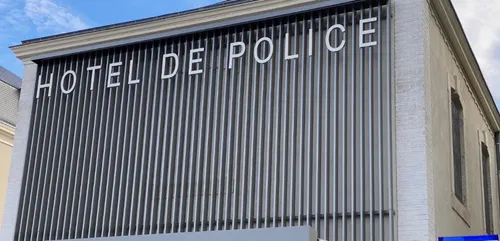 Le Mans : dans la Clio volée, les ordinateurs portables d'une...