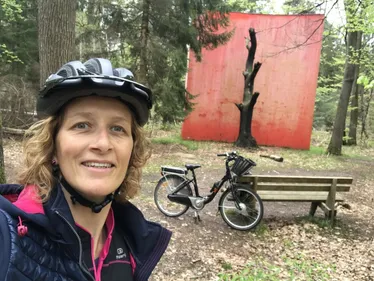 Céline à vélo : en forêt de Haguenau