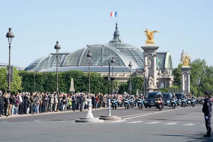 Hommage national aux Invalides aux 13 soldats tués au Mali