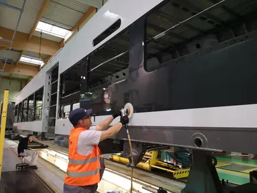 Dans les coulisses de l'usine Alstom à Reichshoffen