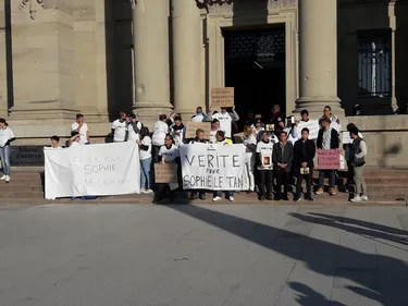 Ils réclament la vérité pour Sophie Le Tan