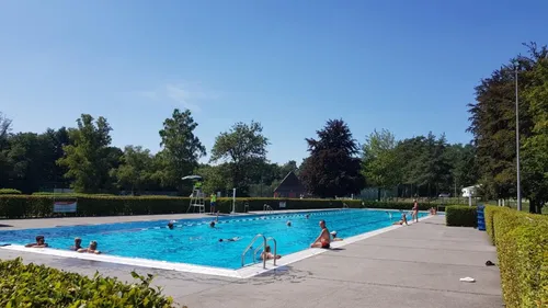 Haguenau : un cas de Covid-19 et la piscine de plein air est fermée