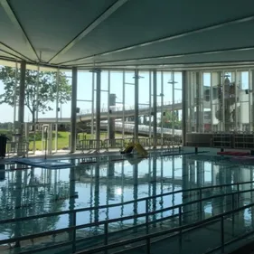 Canicule : des piscines de l'Eurométropole modifient leurs horaires