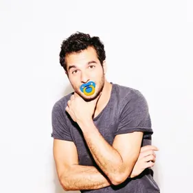 Amir est papa pour la première fois !