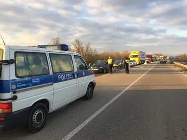 Contrôles renforcés aux frontières : ça bouchonne