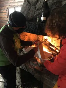 Insolite : une rando raquettes et raclette au Champ du feu