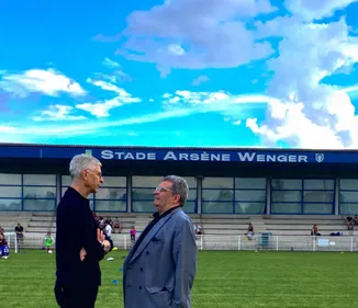 Mercato : Arsène Wenger et Christian Jeanpierre signent à...