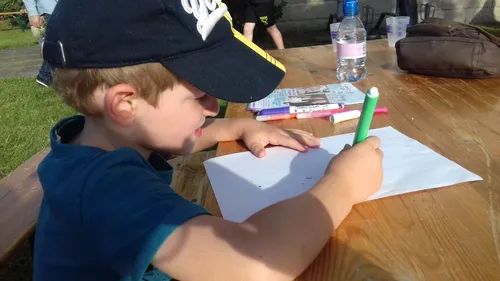 Antoine recherche AVS désespérément