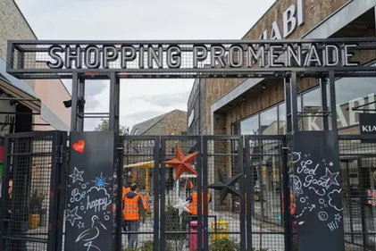 Plainte de la préfète contre la fête clandestine au "Shopping...