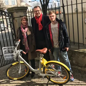 Louez un vélo ou une trottinette électrique avec l'appli Zooum 