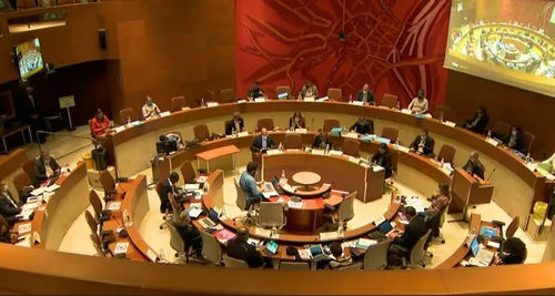 Le conseil municipal de Strasbourg condamne une violente agression...