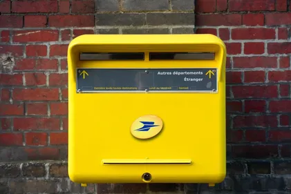 La Poste redéploie ses services 