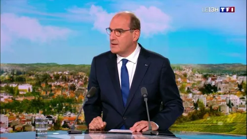 Jean Castex interpelle les plus de 50 ans  : "précipitez-vous,...