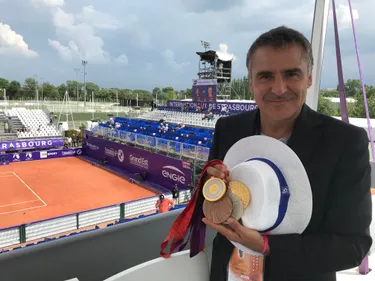 IS 2018 : Tous le même amour de la balle jaune