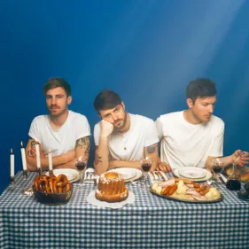 Amoure présente le clip : Strasbourg