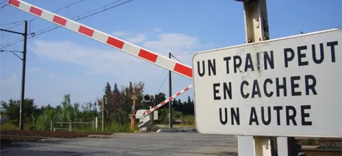 Passage à niveau de Muret