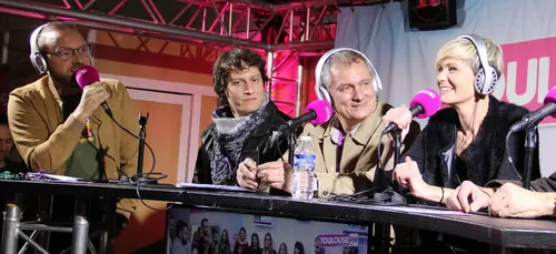 Axel et Caro en direct de la foire de Toulouse