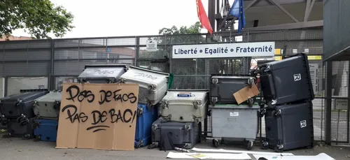 Toulouse : deux lycées bloqués par des élèves déçus par Parcoursup