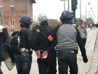 Manifestation des lycéens, étudiants et des gilets jaunes
