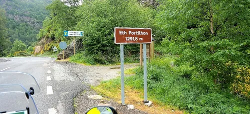 Fermeture du point de passage autorisé du col du Portillon en...