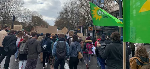 Toulouse. Plus de 300 jeunes dans la rue lors de la manifestation...