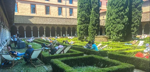 Encore trois mercredis pour chiller au Couvent des Jacobins au cœur...