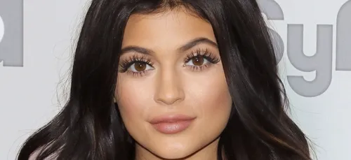 Kylie Jenner : la photo avec son troisième téton qui fait le buzz !